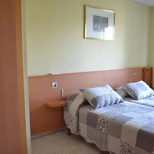 hostal-bartis.catalonia-hotels.com/